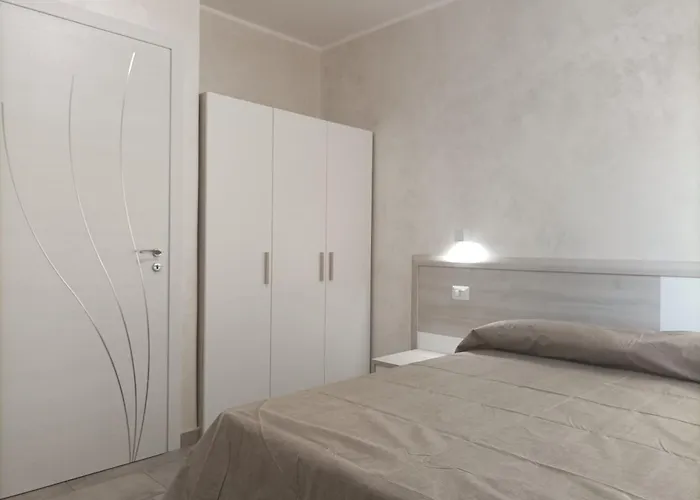 La Playa Del Sol 2 *